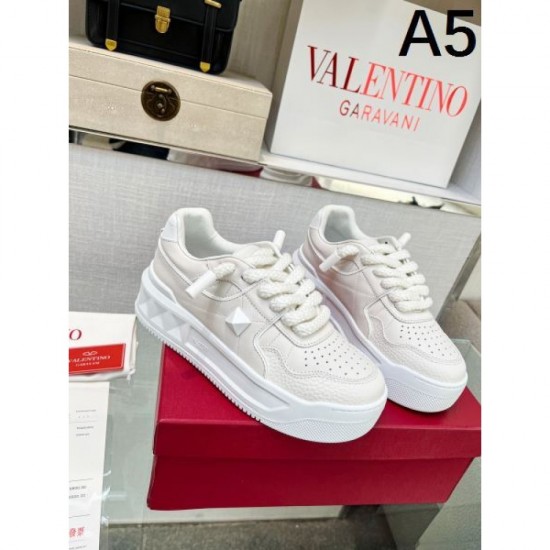 Popular overseas casual shoes 2023FW VALENTINO Popular overseas casual shoes 2023FW VALENTINO