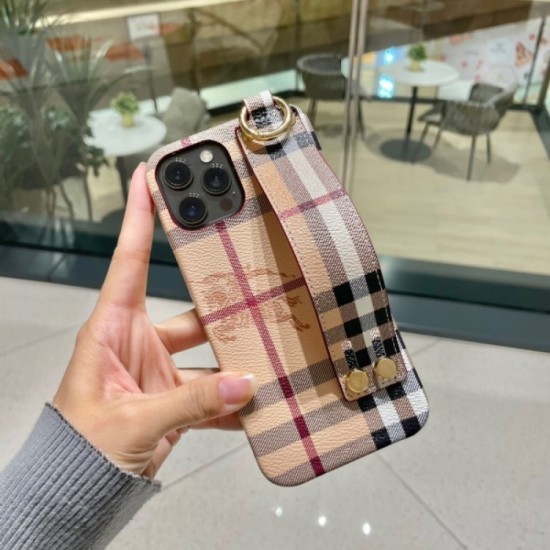 2023SS BURBERRY Burberry spring and summer essential item iphone mobile case 2023SS BURBERRY Burberry spring and summer essential item iphone mobile case