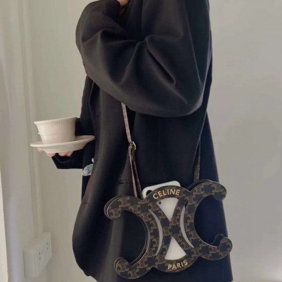 iPhone mobile case 2023SS CELINE Celine that you can fully enjoy this summer iPhone mobile case 2023SS CELINE Celine that you can fully enjoy this summer