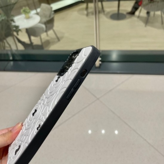 2023SS CHANEL Chanel omission feeling and comfort oriented iphone mobile case 2023SS CHANEL Chanel omission feeling and comfort oriented iphone mobile case