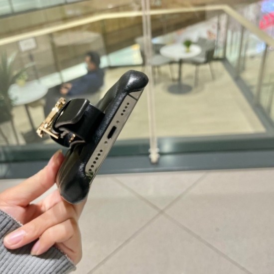 A must-see for fans spring and summer iPhone mobile case 2023SS CHANEL Chanel A must-see for fans spring and summer iPhone mobile case 2023SS CHANEL Chanel