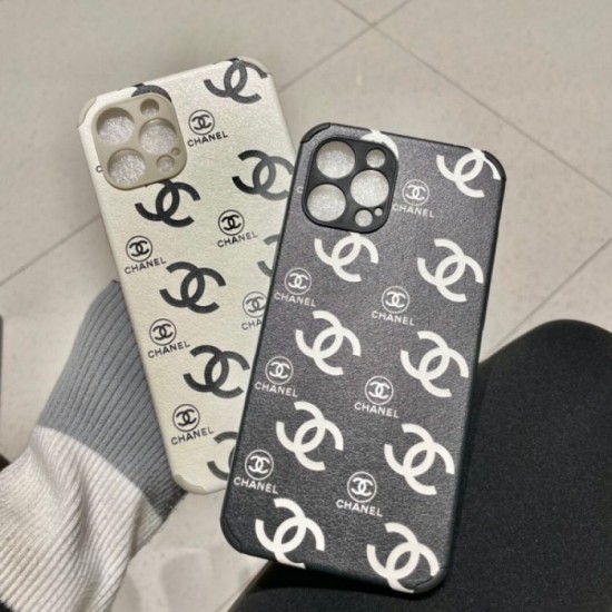 Item with high expected value iPhone mobile case 2023SS CHANEL Chanel Item with high expected value iPhone mobile case 2023SS CHANEL Chanel