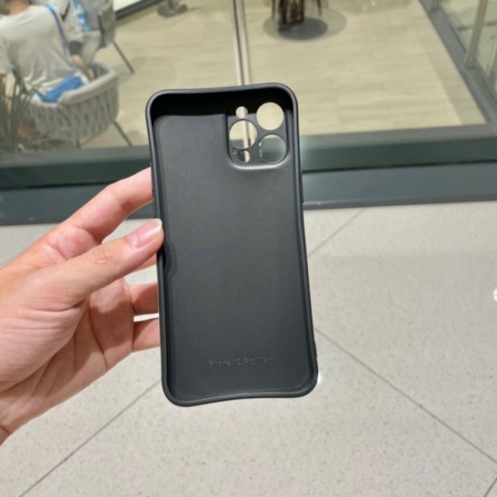 A feeling of fashion is a perfect score iphone carrying case 2023SS DIOR Dior A feeling of fashion is a perfect score iphone carrying case 2023SS DIOR Dior