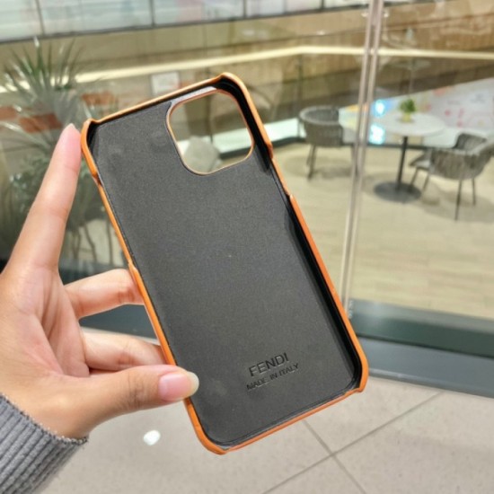 2023SS FENDI Fendi classic popular thin soft iphone mobile case 2023SS FENDI Fendi classic popular thin soft iphone mobile case