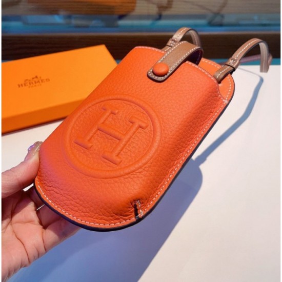 Super cool spring and summer new iPhone mobile case 2023SS HERMES Hermes Super cool spring and summer new iPhone mobile case 2023SS HERMES Hermes