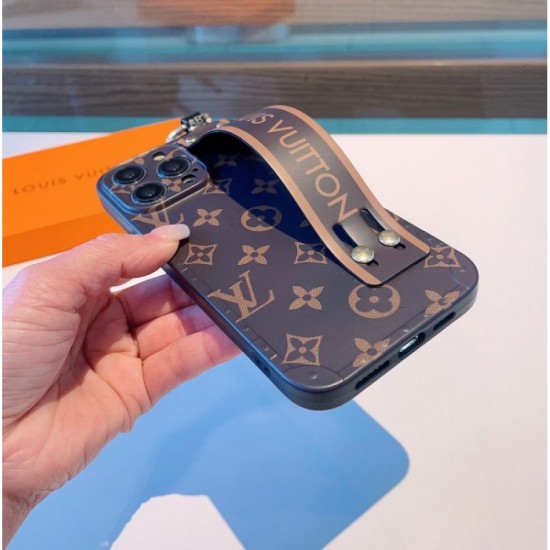 2023SS LOUIS VUITTON Louis Vuitton iphone mobile case not yet arrived in Japan 2023SS LOUIS VUITTON Louis Vuitton iphone mobile case not yet arrived in Japan