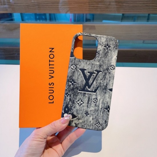 Spring new work attention iphone mobile case 2023SS LOUIS VUITTON Louis Vuitton Spring new work attention iphone mobile case 2023SS LOUIS VUITTON Louis Vuitton