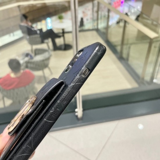 Overseas limited new iPhone mobile case 2023SS LOUIS VUITTON Louis Vuitton Overseas limited new iPhone mobile case 2023SS LOUIS VUITTON Louis Vuitton
