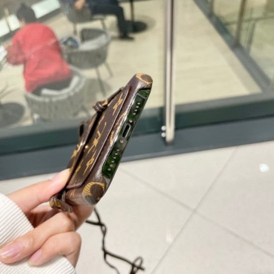 Trendy forefront iphone mobile case 2023SS LOUIS VUITTON Louis Vuitton Trendy forefront iphone mobile case 2023SS LOUIS VUITTON Louis Vuitton