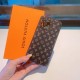 Seasonal item iPhone mobile case 2023SS LOUIS VUITTON Louis Vuitton Seasonal item iPhone mobile case 2023SS LOUIS VUITTON Louis Vuitton