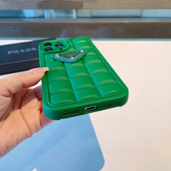 2023SS PRADA Prada This spring and summer noteworthy iphone mobile case 2023SS PRADA Prada This spring and summer noteworthy iphone mobile case