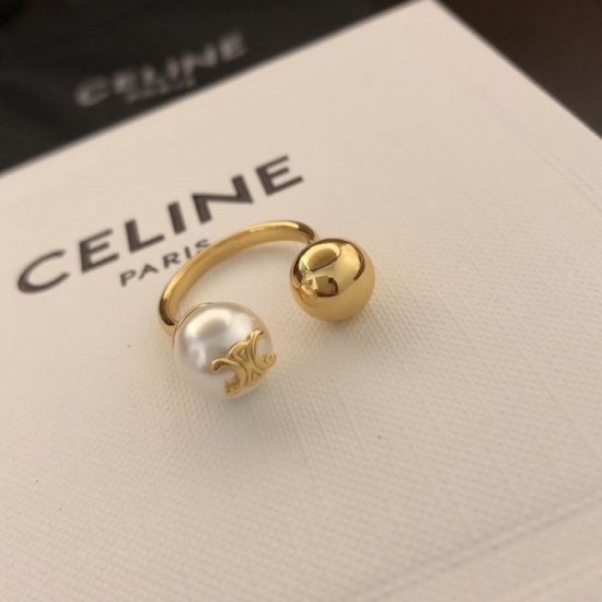 2023FW Ring CELINE For an elegant casual outfit 2023FW Ring CELINE For an elegant casual outfit