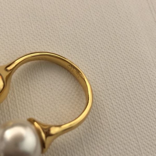2023FW Ring CELINE For an elegant casual outfit 2023FW Ring CELINE For an elegant casual outfit