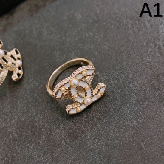 CHANEL Chanel must-have item for fashion people 2023FW ring CHANEL Chanel must-have item for fashion people 2023FW ring