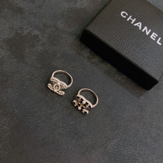 CHANEL Chanel must-have item for fashion people 2023FW ring CHANEL Chanel must-have item for fashion people 2023FW ring