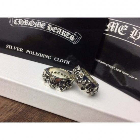 2023SS Ring Popular Present CHROME HEARTS Chrome Hearts 2023SS Ring Popular Present CHROME HEARTS Chrome Hearts