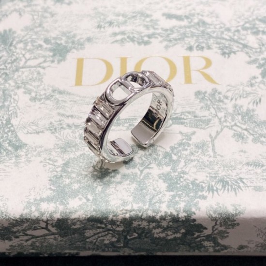 DIOR Dior Ring 2023SS Admiration brand that makes you feel better DIOR Dior Ring 2023SS Admiration brand that makes you feel better