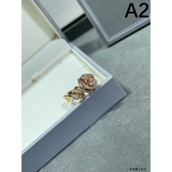 DIOR Sold out item 2023FW ring that is sure to be a hit in winter DIOR Sold out item 2023FW ring that is sure to be a hit in winter