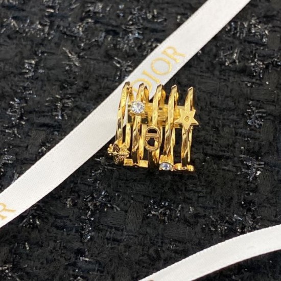 DIOR Dior New winter 2023FW ring that transcends borders and eras DIOR Dior New winter 2023FW ring that transcends borders and eras