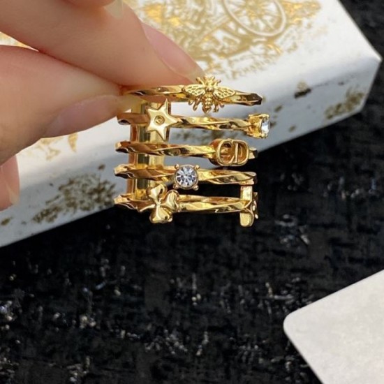 DIOR Dior New winter 2023FW ring that transcends borders and eras DIOR Dior New winter 2023FW ring that transcends borders and eras
