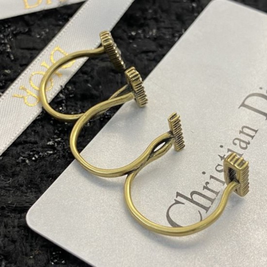 DIOR Dior This season's hottest trend 2023FW ring DIOR Dior This season's hottest trend 2023FW ring