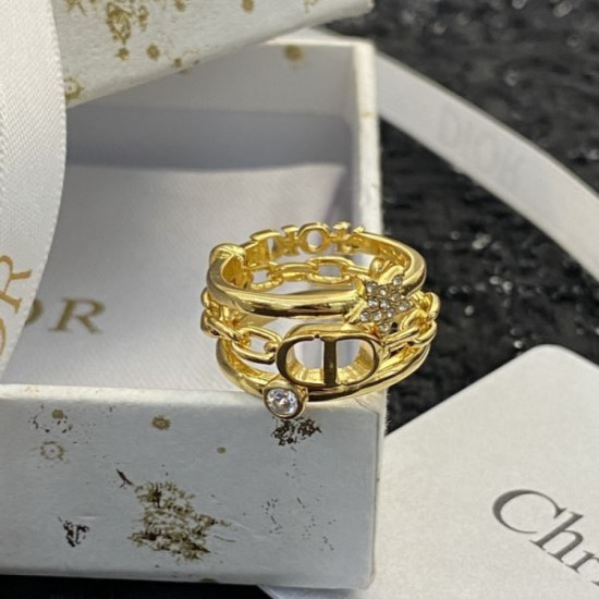 DIOR New this season! Adults are also welcome! 2023FW ring DIOR New this season! Adults are also welcome! 2023FW ring