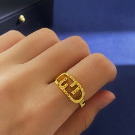 FENDI Hard-to-find item sold out in Japan 2023FW Ring FENDI Hard-to-find item sold out in Japan 2023FW Ring