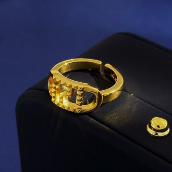 FENDI Hard-to-find item sold out in Japan 2023FW Ring FENDI Hard-to-find item sold out in Japan 2023FW Ring