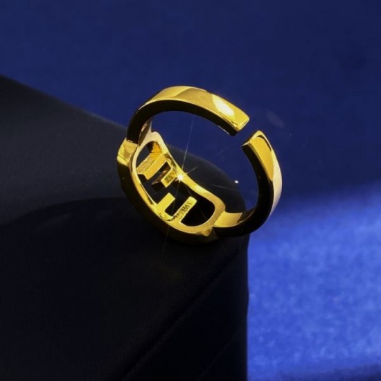FENDI Hard-to-find item sold out in Japan 2023FW Ring FENDI Hard-to-find item sold out in Japan 2023FW Ring