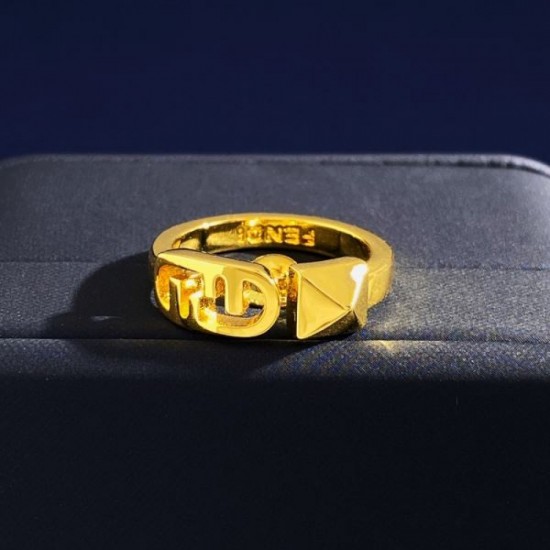 FENDI This season's hottest trend 2023FW ring FENDI This season's hottest trend 2023FW ring