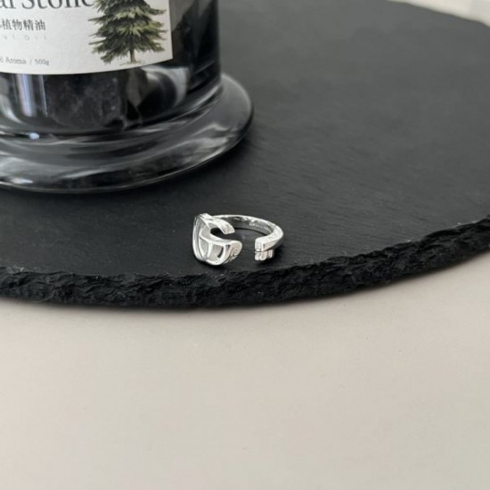 GUCCI Gucci 2023FW ring that is now very popular among celebrities GUCCI Gucci 2023FW ring that is now very popular among celebrities