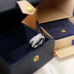 2023FW Ring LOUIS VUITTON Those who want a classic Louis Vuitton