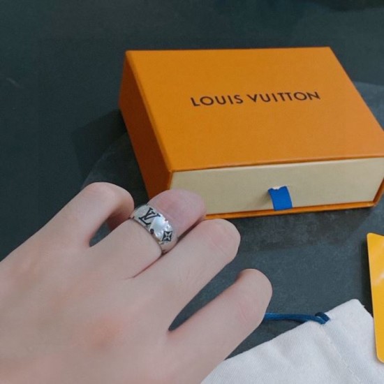 LOUIS VUITTON Louis Vuitton In Stock Immediately Available 2023FW Ring LOUIS VUITTON Louis Vuitton In Stock Immediately Available 2023FW Ring