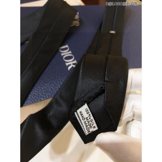 2023SS Summer new work rush of fans Necktie DIOR Dior 2023SS Summer new work rush of fans Necktie DIOR Dior