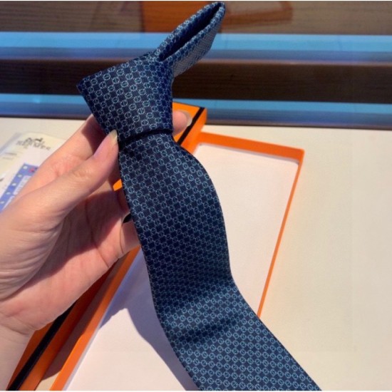 2023SS Necktie with a high prevalence of fashionable people HERMES Hermes 2023SS Necktie with a high prevalence of fashionable people HERMES Hermes