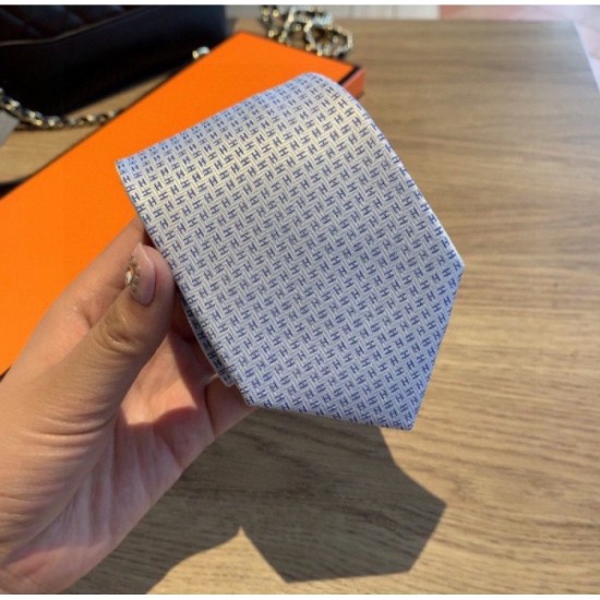 2023SS Elegant casual outfit tie HERMES Hermes 2023SS Elegant casual outfit tie HERMES Hermes