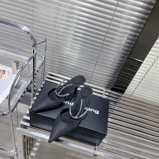 2023SS Mule Welcome this season ALEXANDER WANG 2023SS Mule Welcome this season ALEXANDER WANG