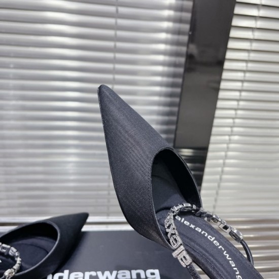 2023SS Mule Welcome this season ALEXANDER WANG 2023SS Mule Welcome this season ALEXANDER WANG
