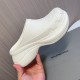 Limited edition slippers that can be used absolutely in summer 2023SS BALENCIAGA Balenciaga Limited edition slippers that can be used absolutely in summer 2023SS BALENCIAGA Balenciaga