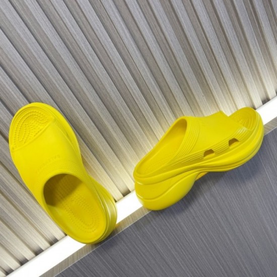 Comfortable even on hot summer days Slippers 2023SS BALENCIAGA Balenciaga Comfortable even on hot summer days Slippers 2023SS BALENCIAGA Balenciaga