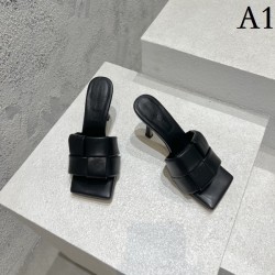 2023SS Mule Recommended Coordination BOTTEGA VENETA Bottega Veneta