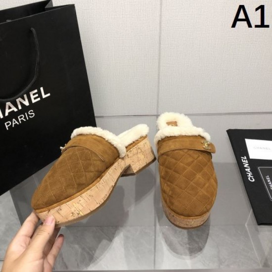 Check out the fall/winter trends Slippers 2023FW CHANEL Check out the fall/winter trends Slippers 2023FW CHANEL
