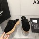 Check out the fall/winter trends Slippers 2023FW CHANEL Check out the fall/winter trends Slippers 2023FW CHANEL