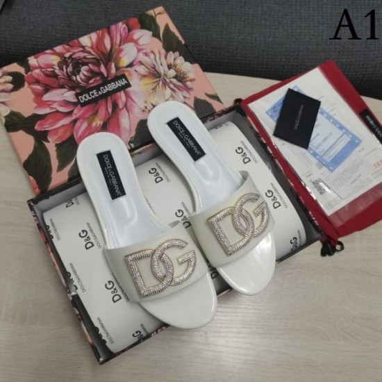 DOLCE & GABBANA Dolce & Gabbana Mule 2023AW Color is also trendy DOLCE & GABBANA Dolce & Gabbana Mule 2023AW Color is also trendy