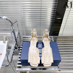 A loose style is completed High-heeled sandals 2023SS DIOR Dior