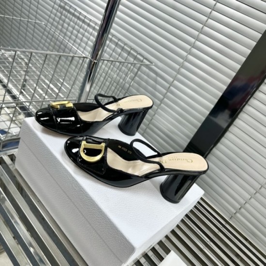 Essential item for spring and summer Slippers 2023SS DIOR Dior Essential item for spring and summer Slippers 2023SS DIOR Dior