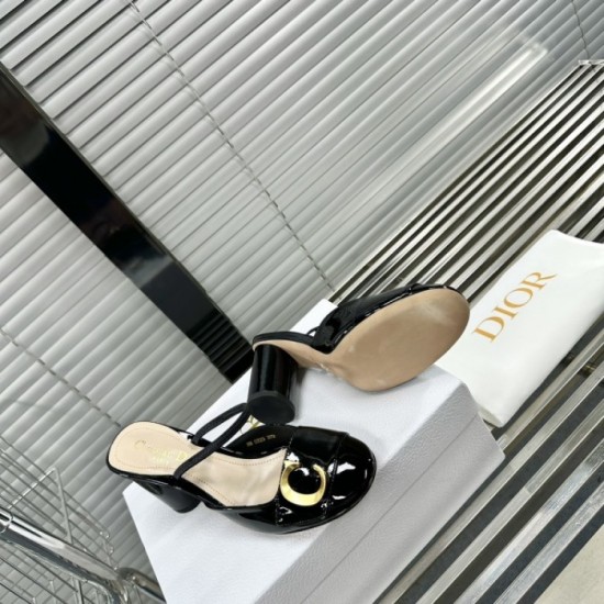Essential item for spring and summer Slippers 2023SS DIOR Dior Essential item for spring and summer Slippers 2023SS DIOR Dior