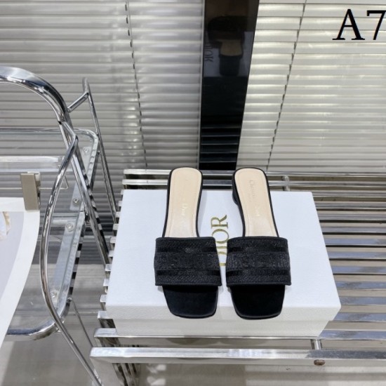 Useful and cute design summer new slippers 2023SS DIOR Dior Useful and cute design summer new slippers 2023SS DIOR Dior