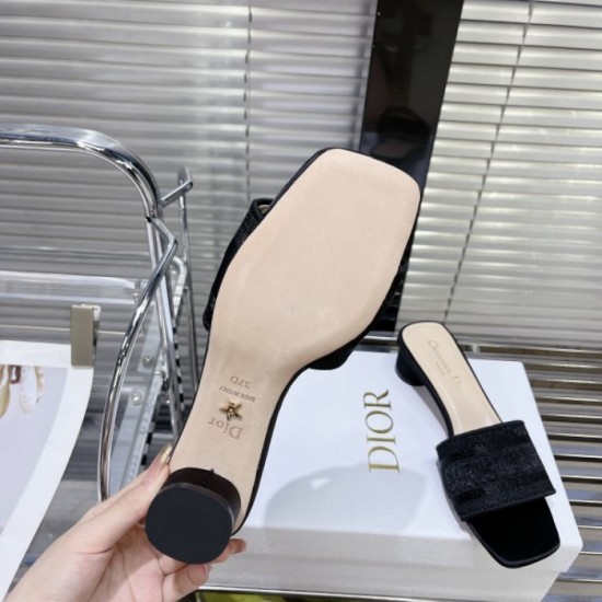 Useful and cute design summer new slippers 2023SS DIOR Dior Useful and cute design summer new slippers 2023SS DIOR Dior