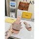 Eye-catching style slippers this summer 2023SS FENDI Fendi Eye-catching style slippers this summer 2023SS FENDI Fendi
